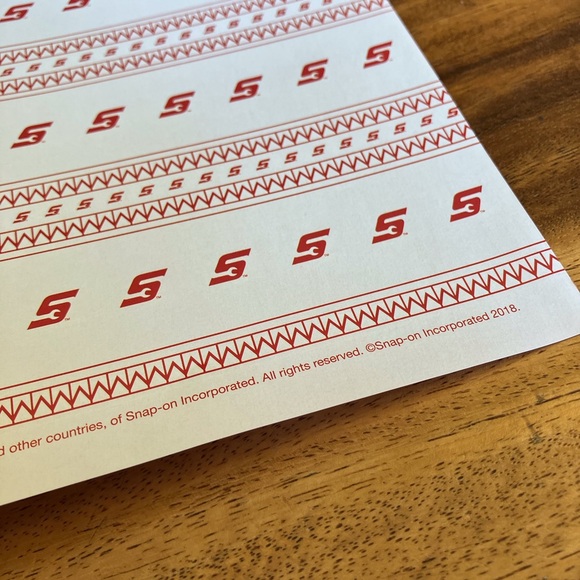 Snap On Tools Wrapping Paper - Picture 9 of 10
